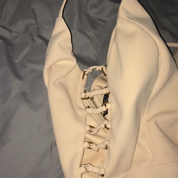 Dress - Picture 3 of 5